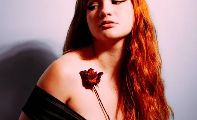 Ella Red