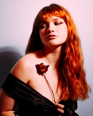 Ella Red